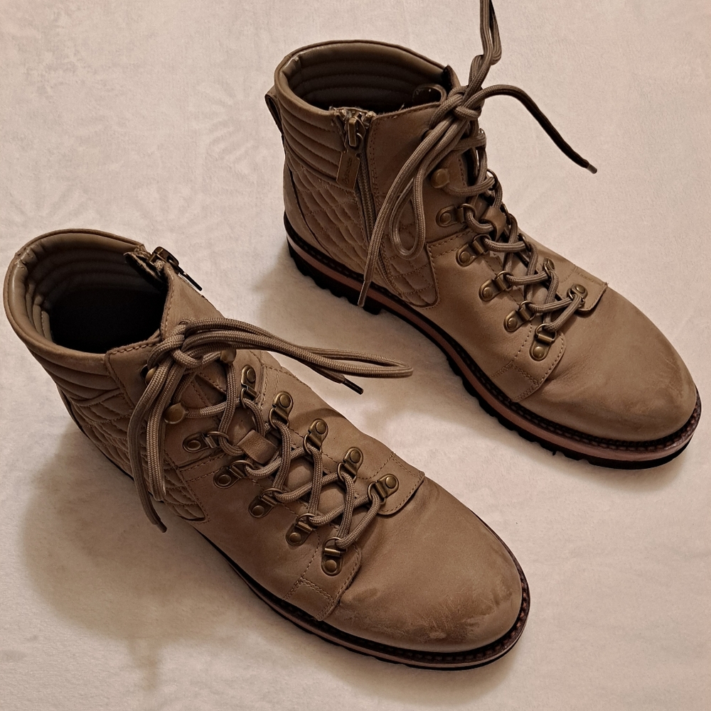 Blando Helen Tan Lace-Up Waterproof Boots